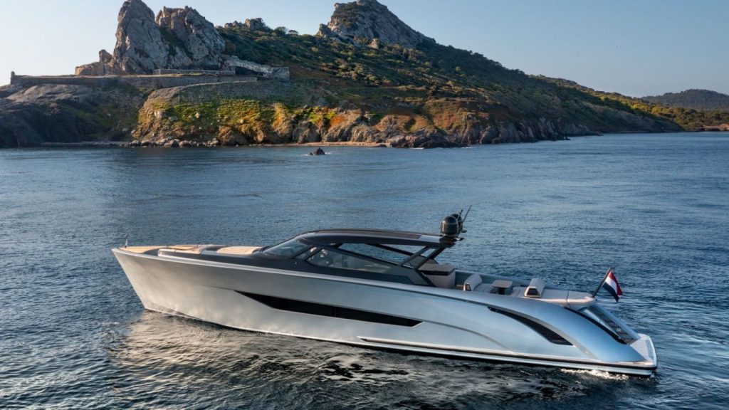 Wajer 77 yacht